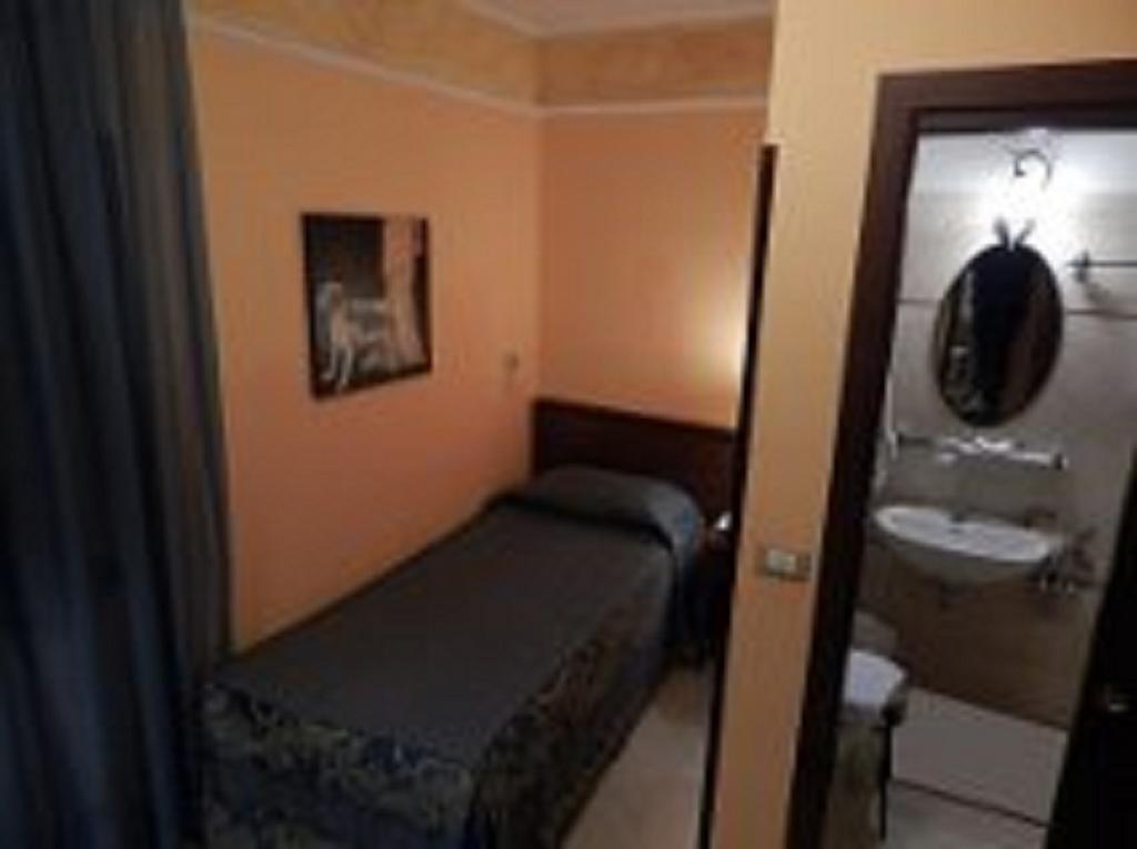 B&B Degli Amici ชัมปีโน ห้อง รูปภาพ