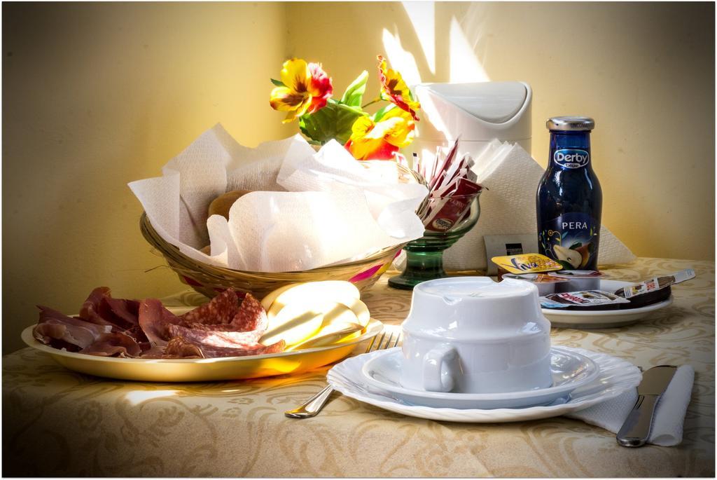 B&B Degli Amici ชัมปีโน ภายนอก รูปภาพ